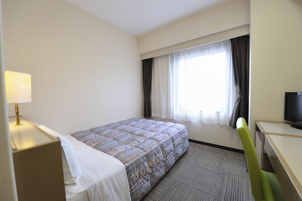 COURT HOTEL NIIGATA 9/66