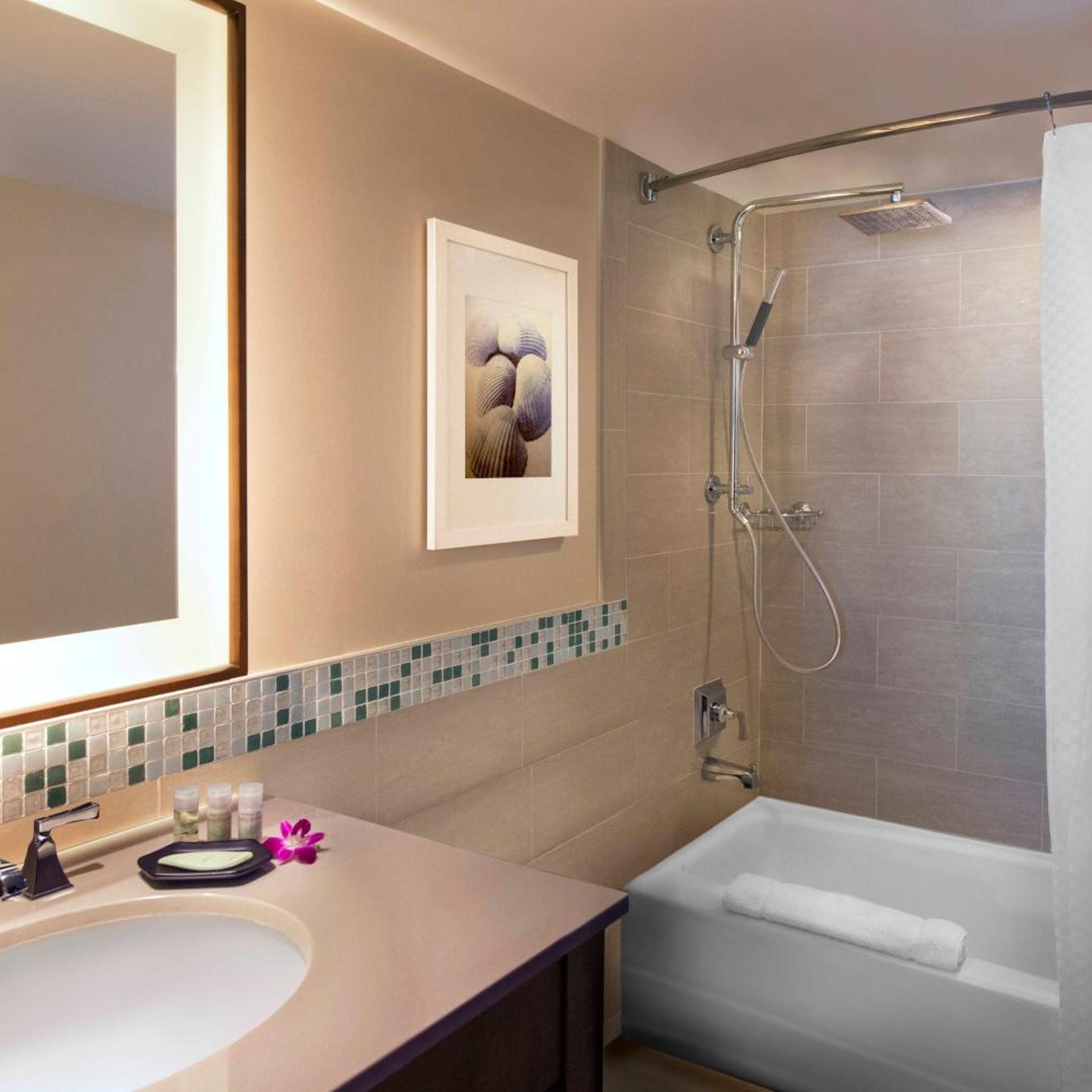 Room, King Bed, Intracoastal View, The Westin Fort Lauderdale Beach Resort 3/3