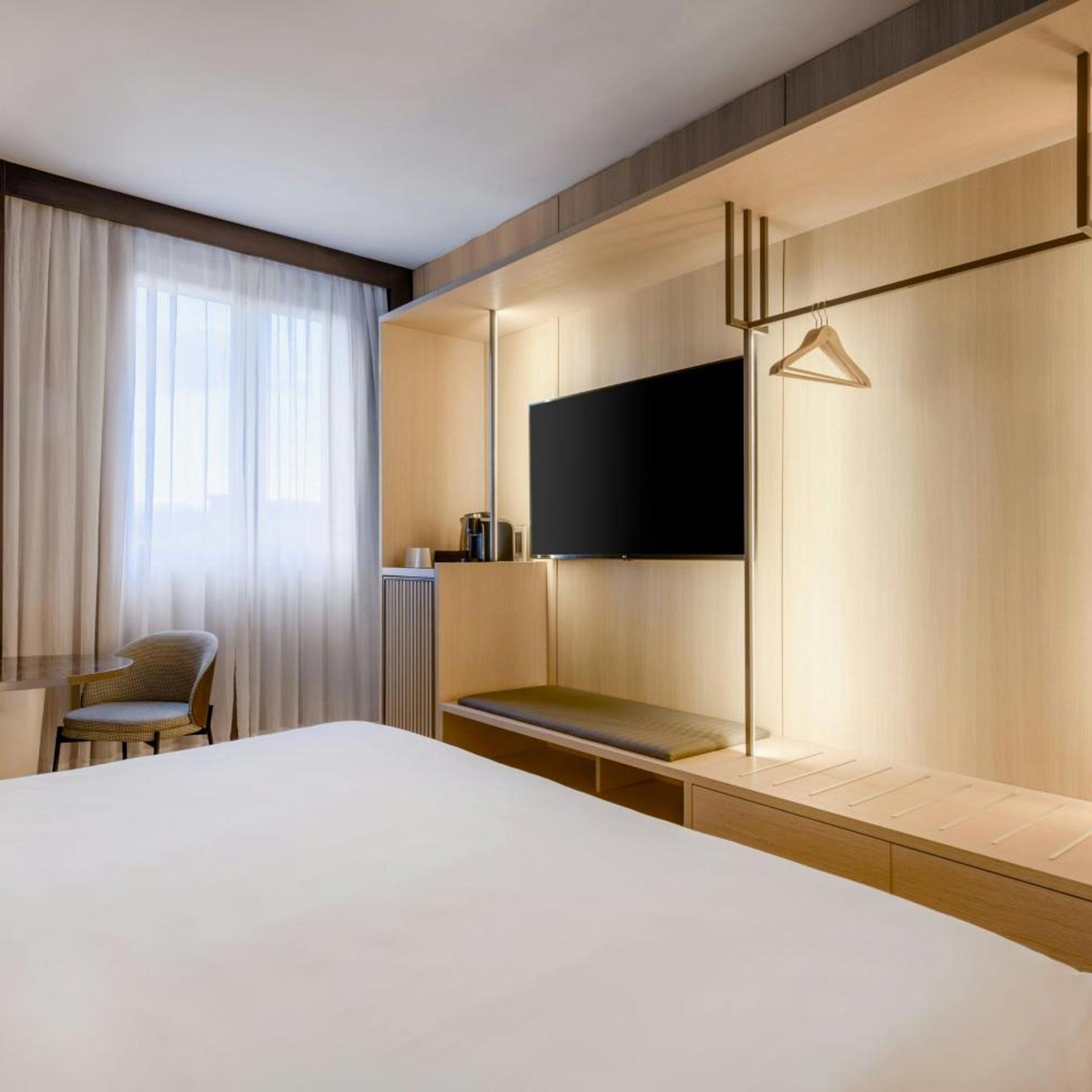 غرفة قياسية بسرير كينج، Ac Hotel Firenze By Marriott 8/11