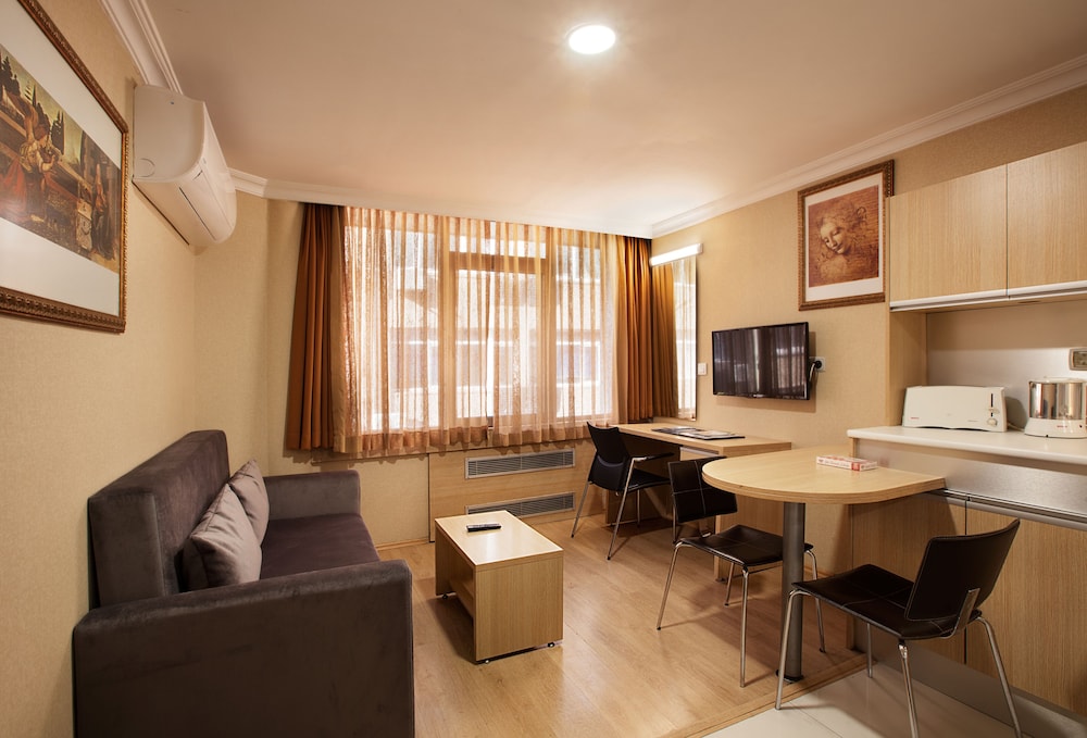Gallery Residence And Boutique Hotel 42/72
