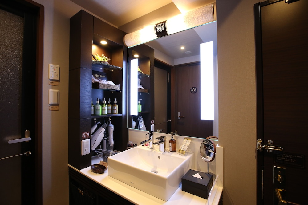 Hotel K6 Osaka Namba 24/50