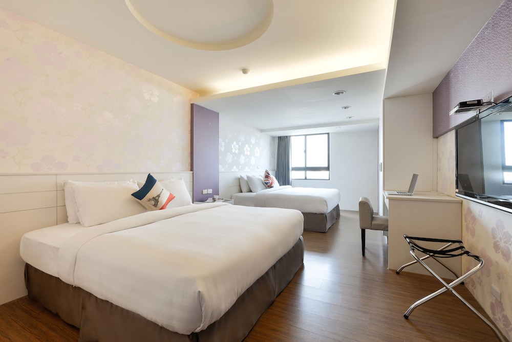 Taichung Saint Hotel 33/67