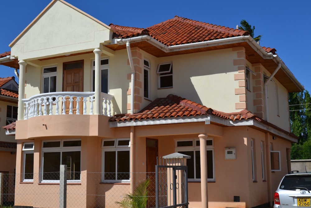 Mtwapa Holiday Home 5/50