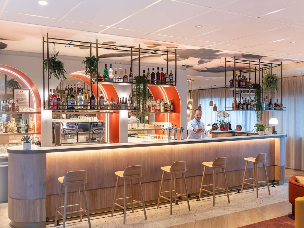 Mercure Angers Lac De Maine 30/49