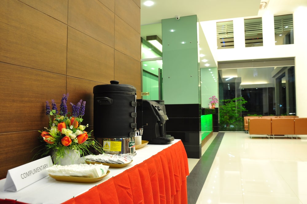 The Color Hotel Hat Yai 22/25