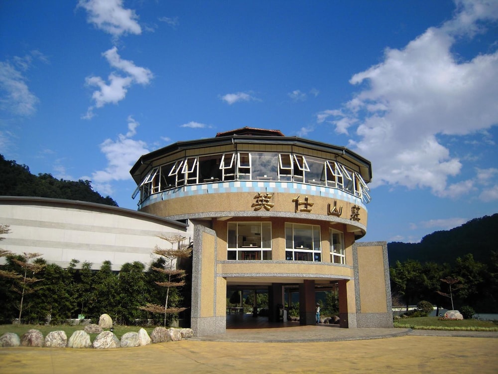 Yingshih Resort 3/56