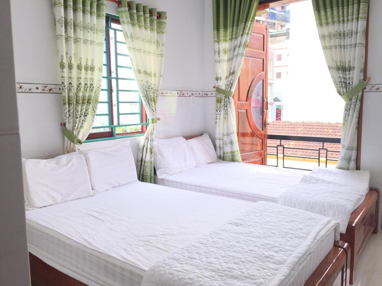 Sunrise Guesthouse 5/17