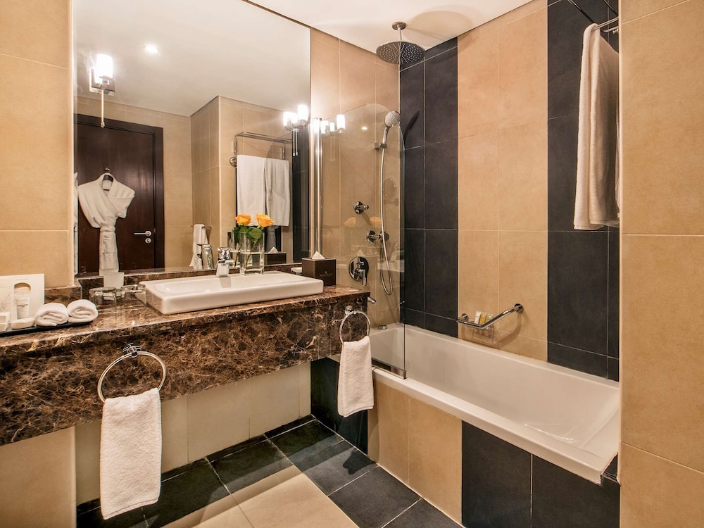 Golden Tulip Doha 67/67