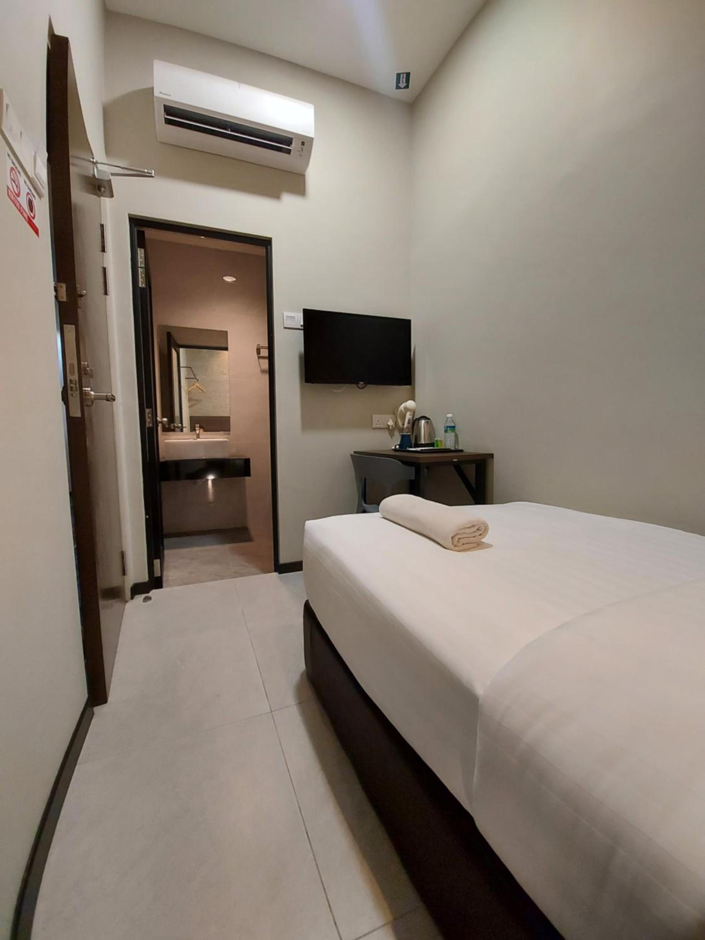 Room, Single, No Window