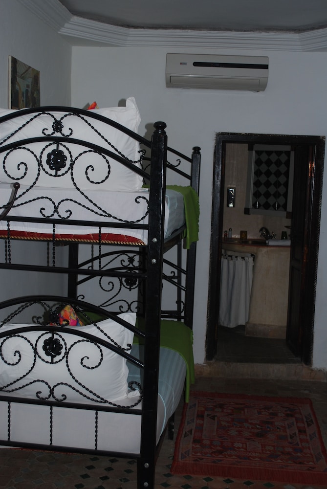Riad Azalia 41/63