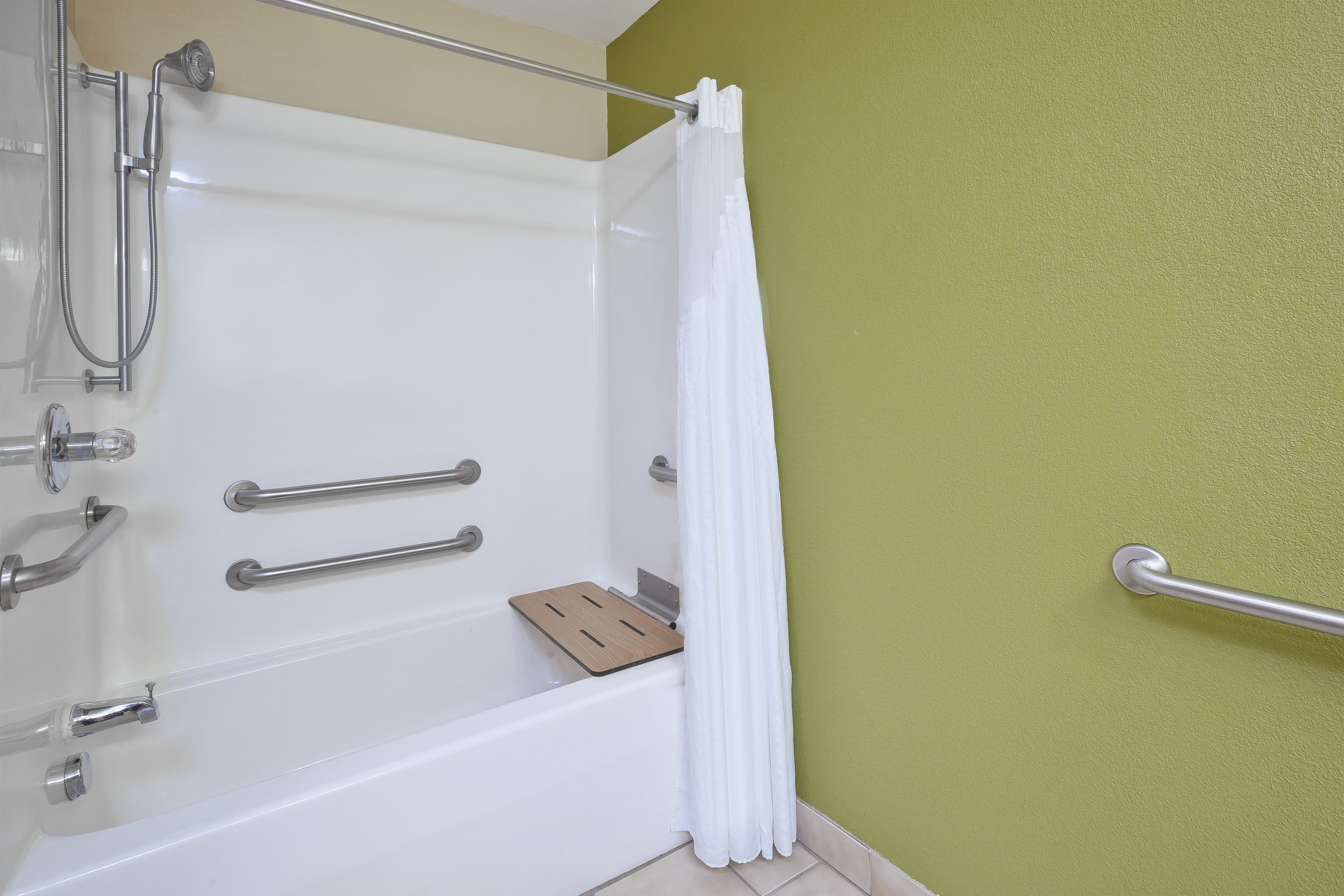Holiday Inn Express Hotel & Suites Circleville 47/47