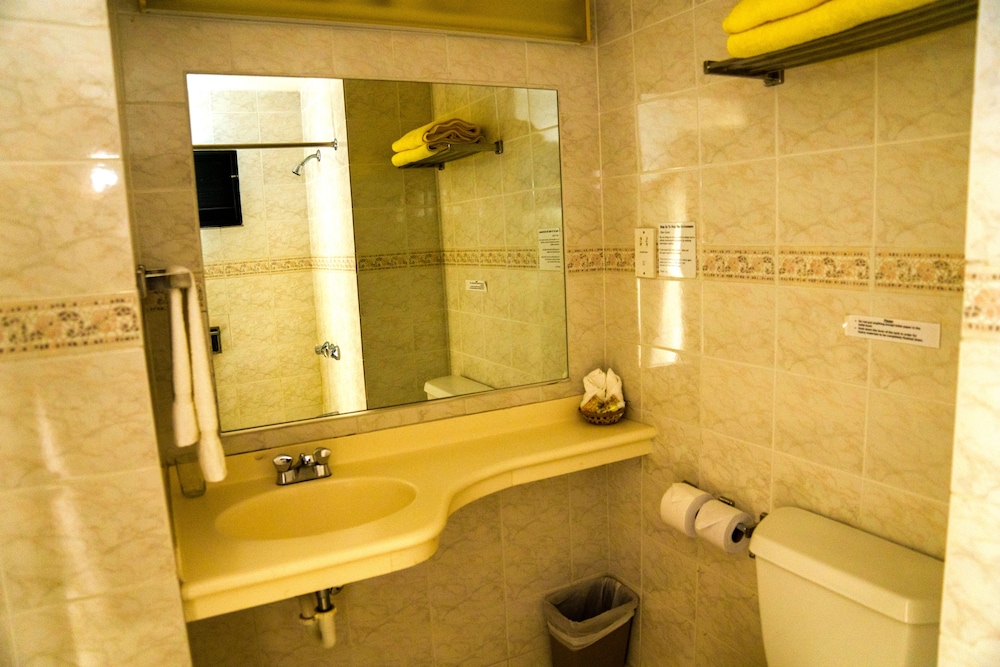 Allamanda Beach Resort 47/47