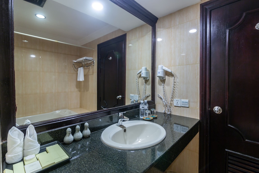 Kingdom Angkor Hotel 70/70