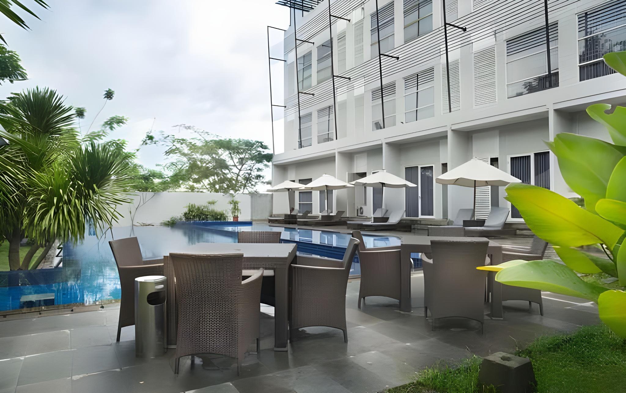 Grand Kecubung Hotel Pangkalan Bun 25/28