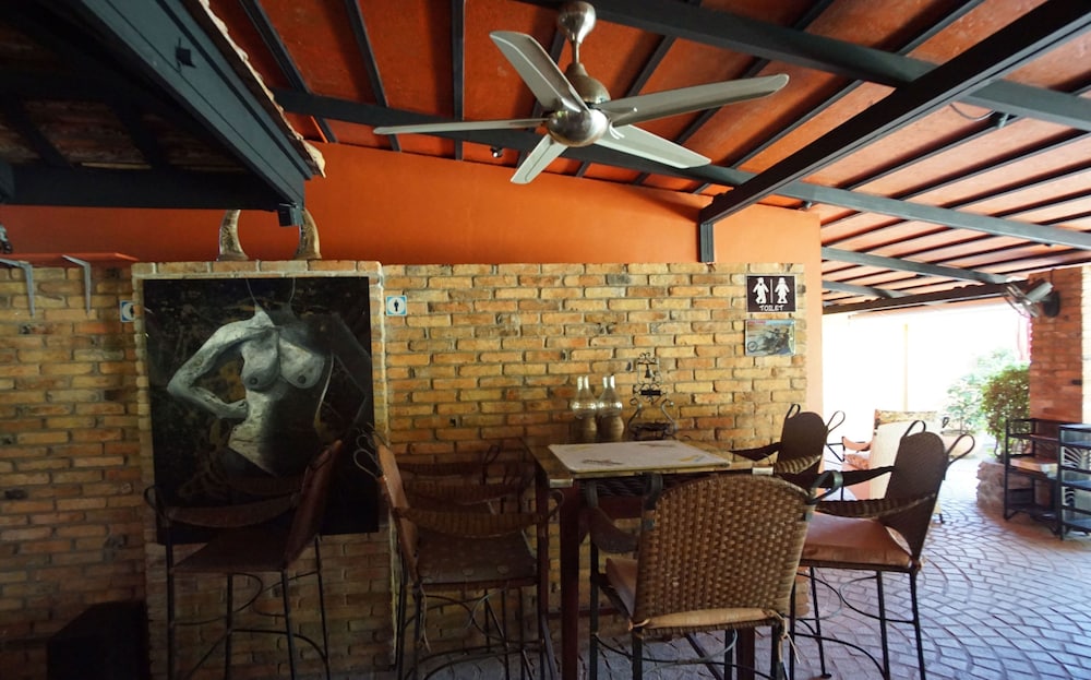 Bougainvillea Terrace House 24/37