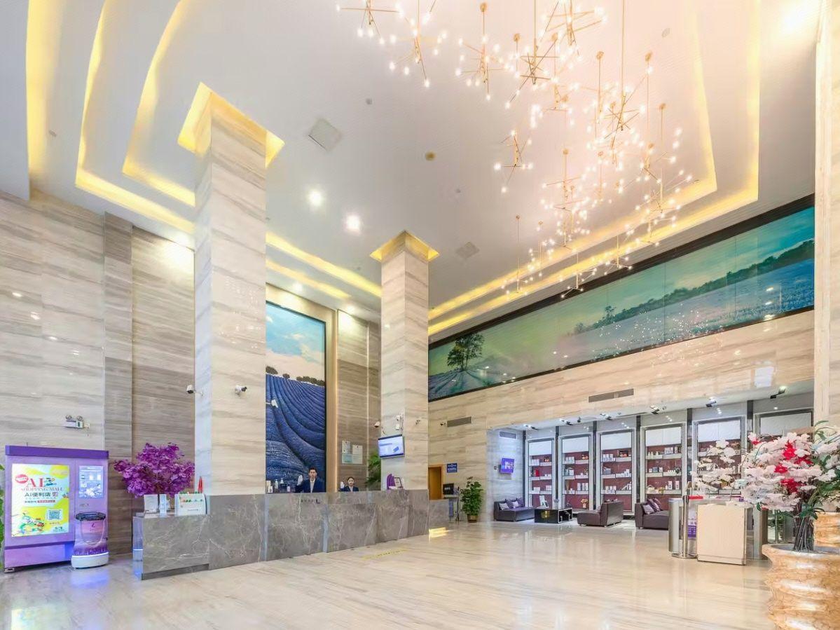 Lavande Hotel(Guangzhou Jiahe Wanggang Metro Station & Junhe Avenue Police Academy Branch) 19/43