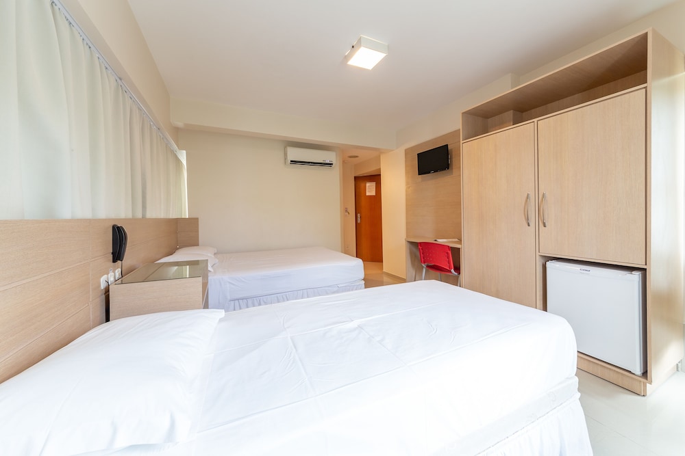 Slim Hotel Sao Jose Zion 19/64