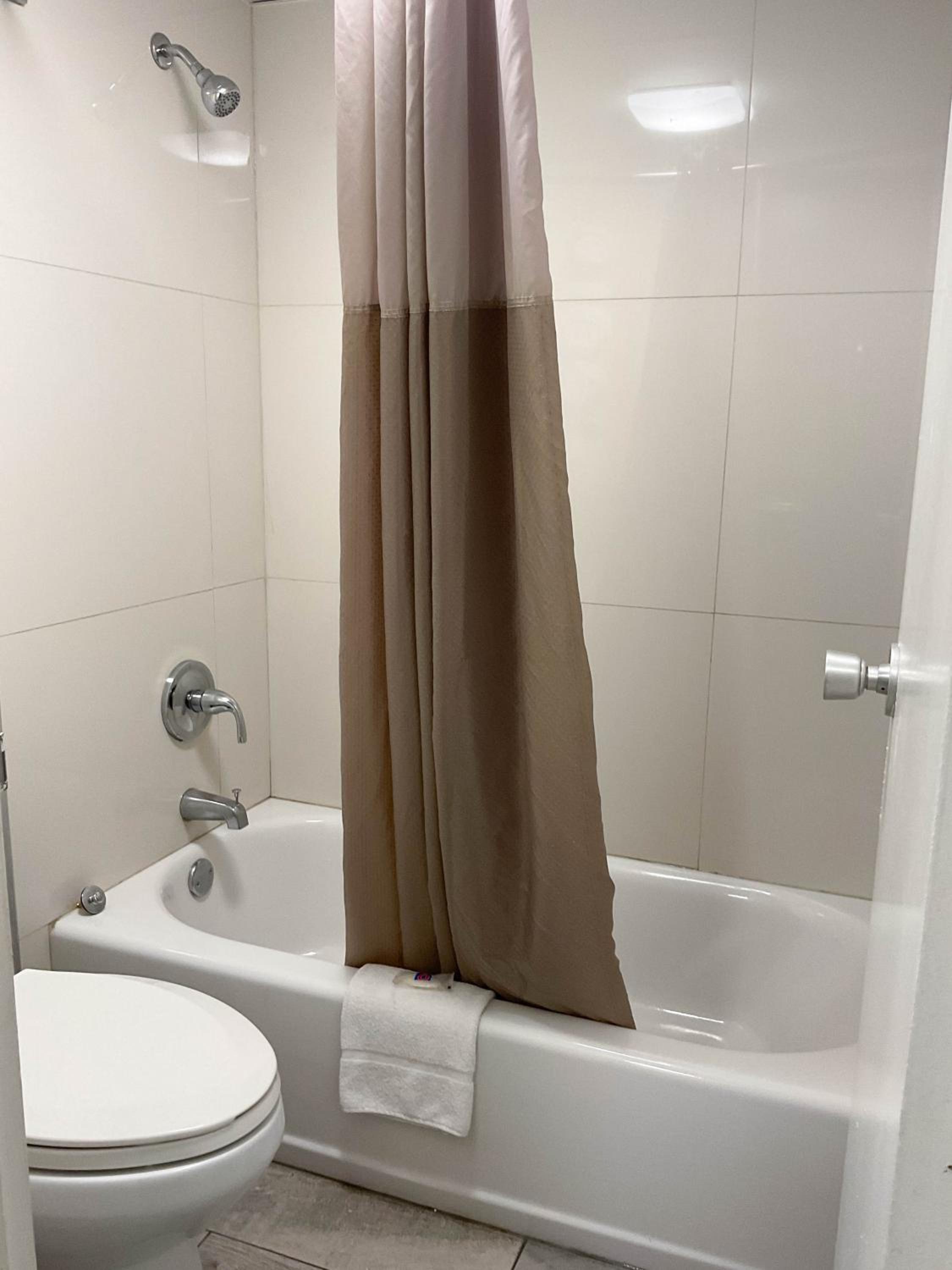 Studio 6 Extended Stay - Columbus, GA -Downtown 24/30