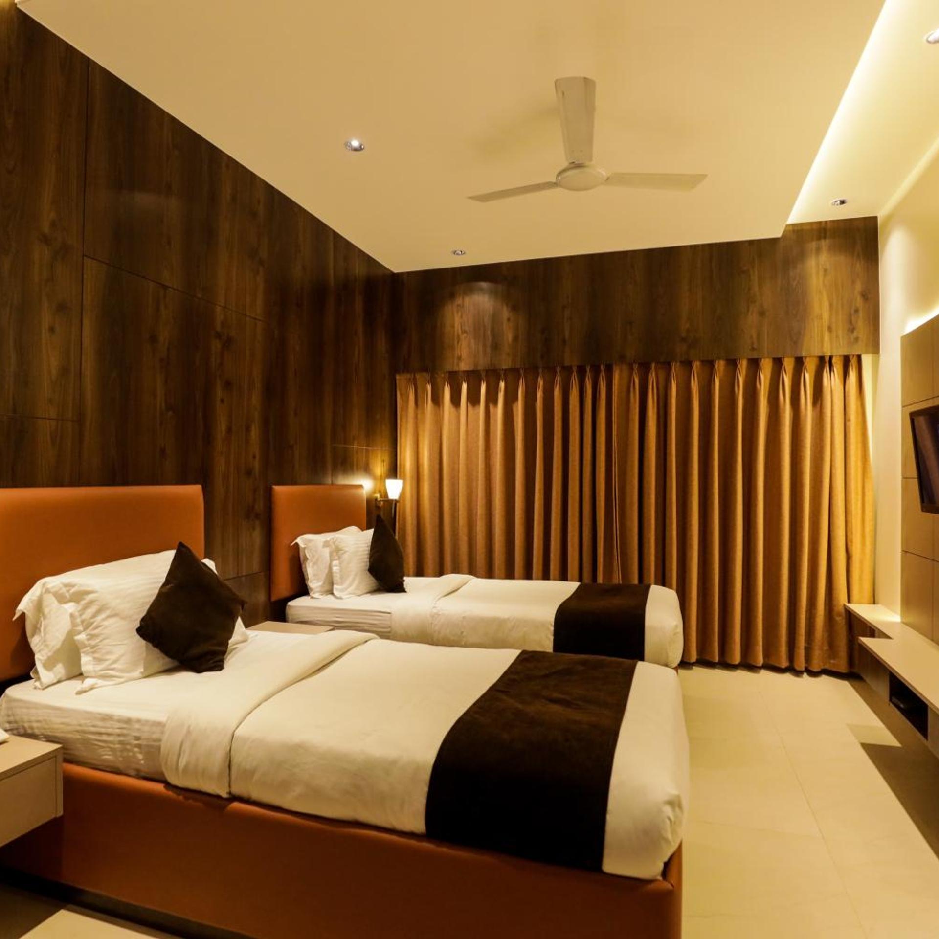 Atithi Aurangabad Hotel 17/50