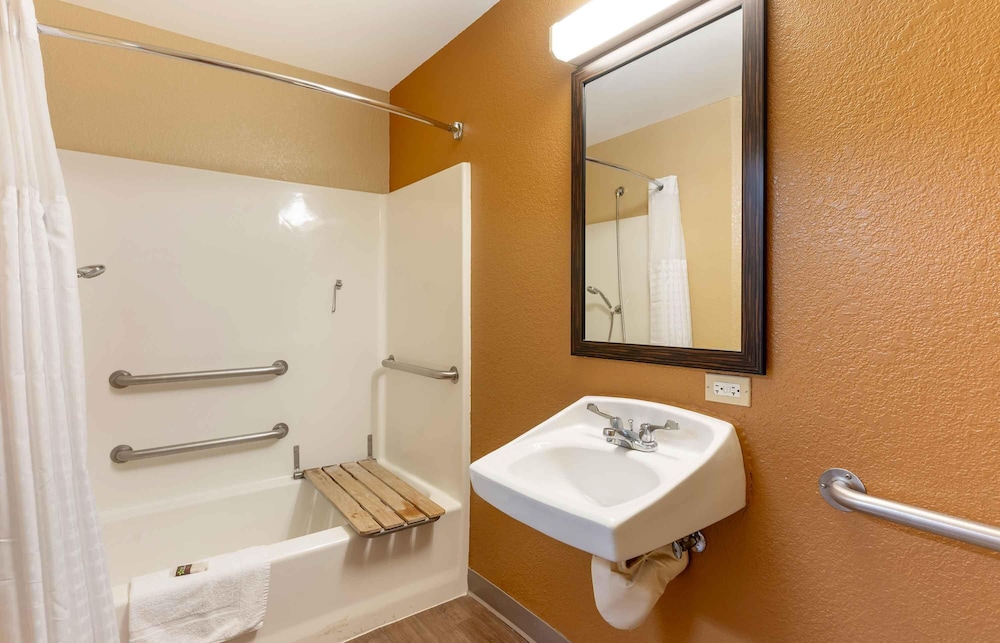 Extended Stay America - Dublin - Hacienda Dr. 49/51