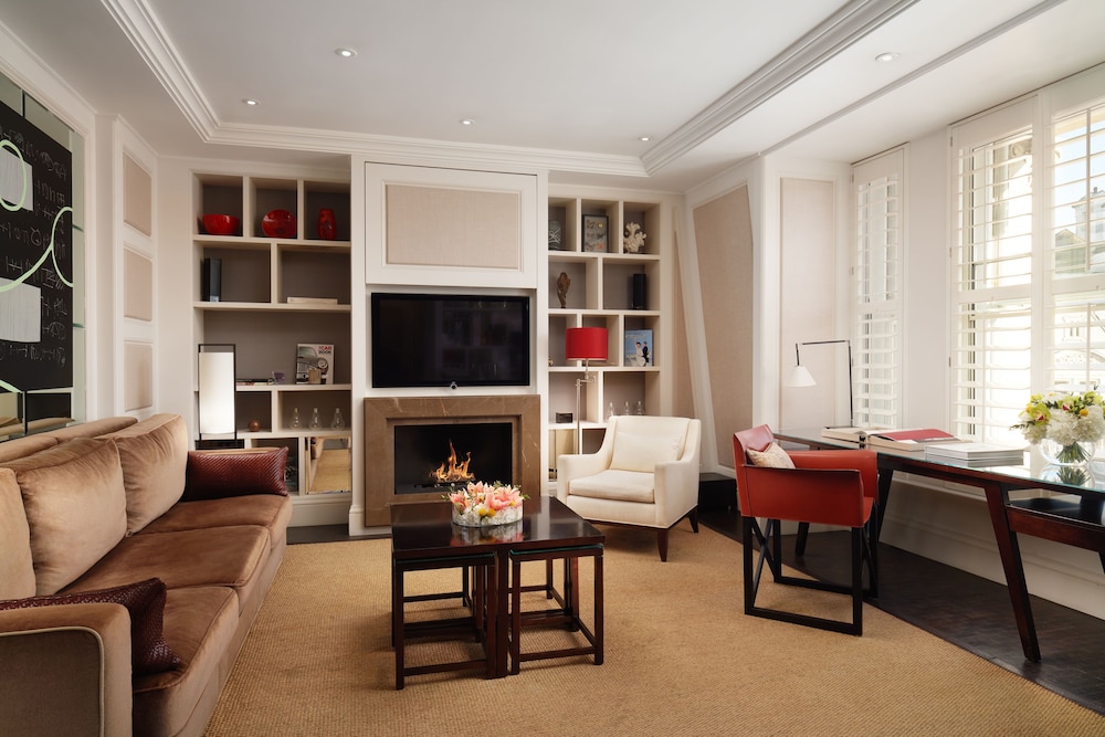 Corinthia Hotel London 56/81
