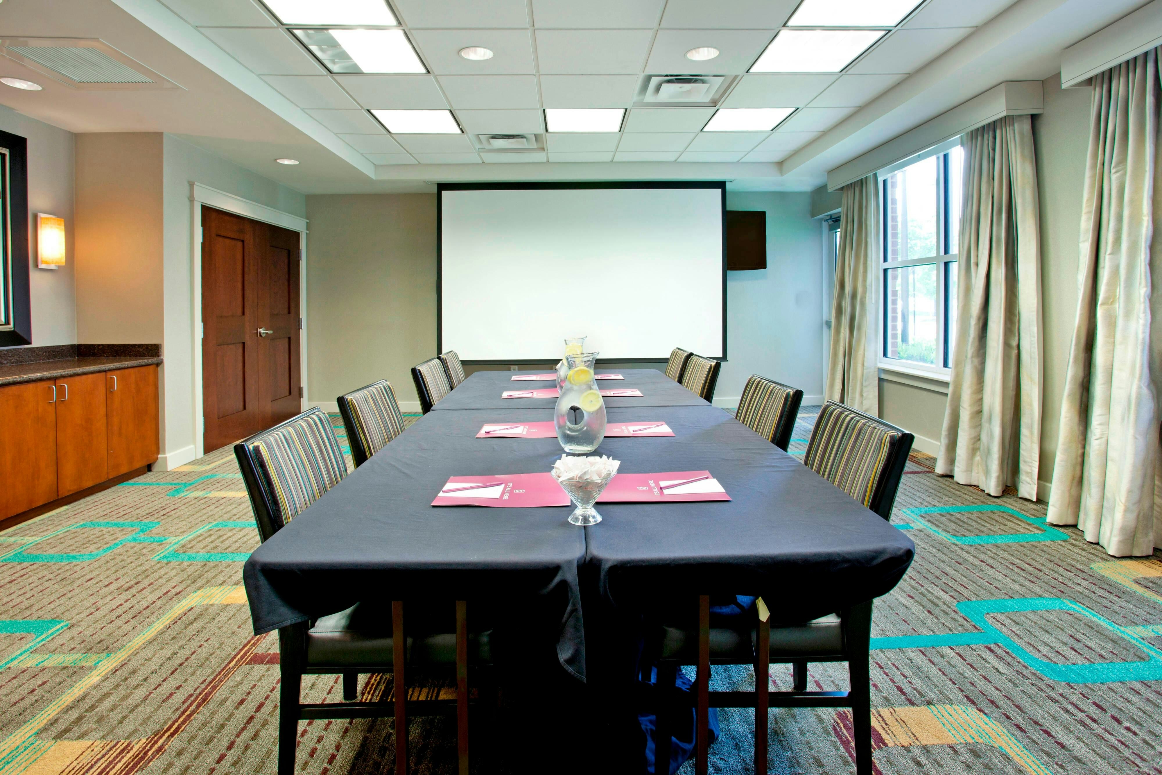 Residence Inn by Marriott Baltimore Hunt Valley 13/15