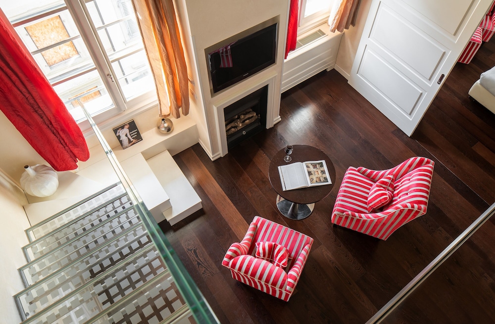 Ricasoli Firenze Luxury Apartments | UNA Esperienze 3/23