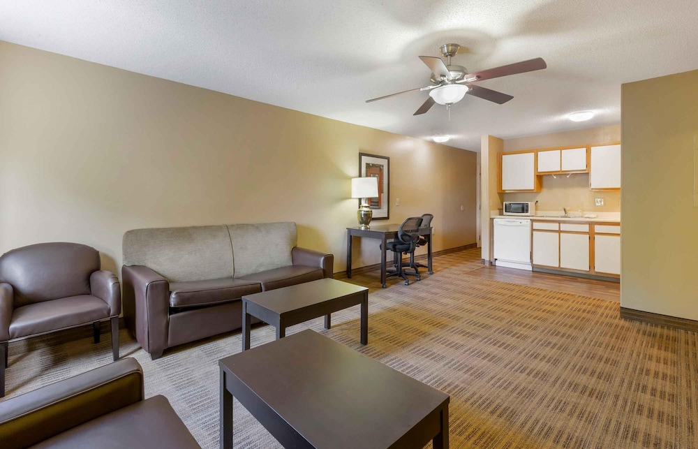 Extended Stay America - Fort Worth - Southwest 34/52