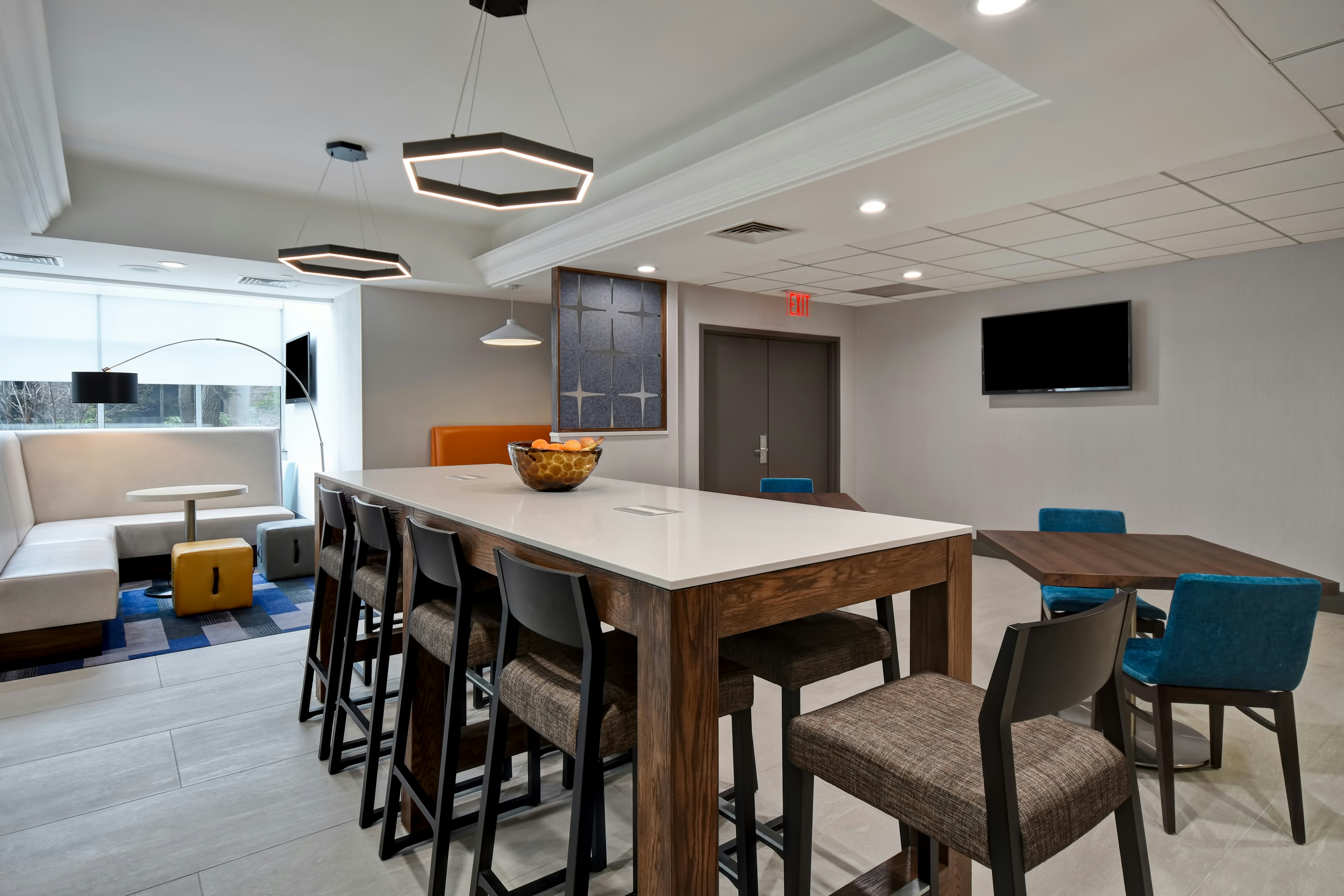 Hampton Inn NY-JFK 48/48