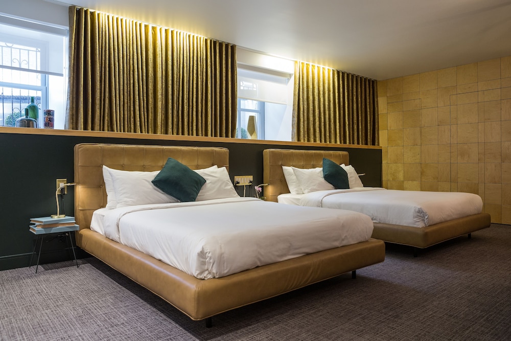 Hotel Nomad Vieux Quebec 5/23