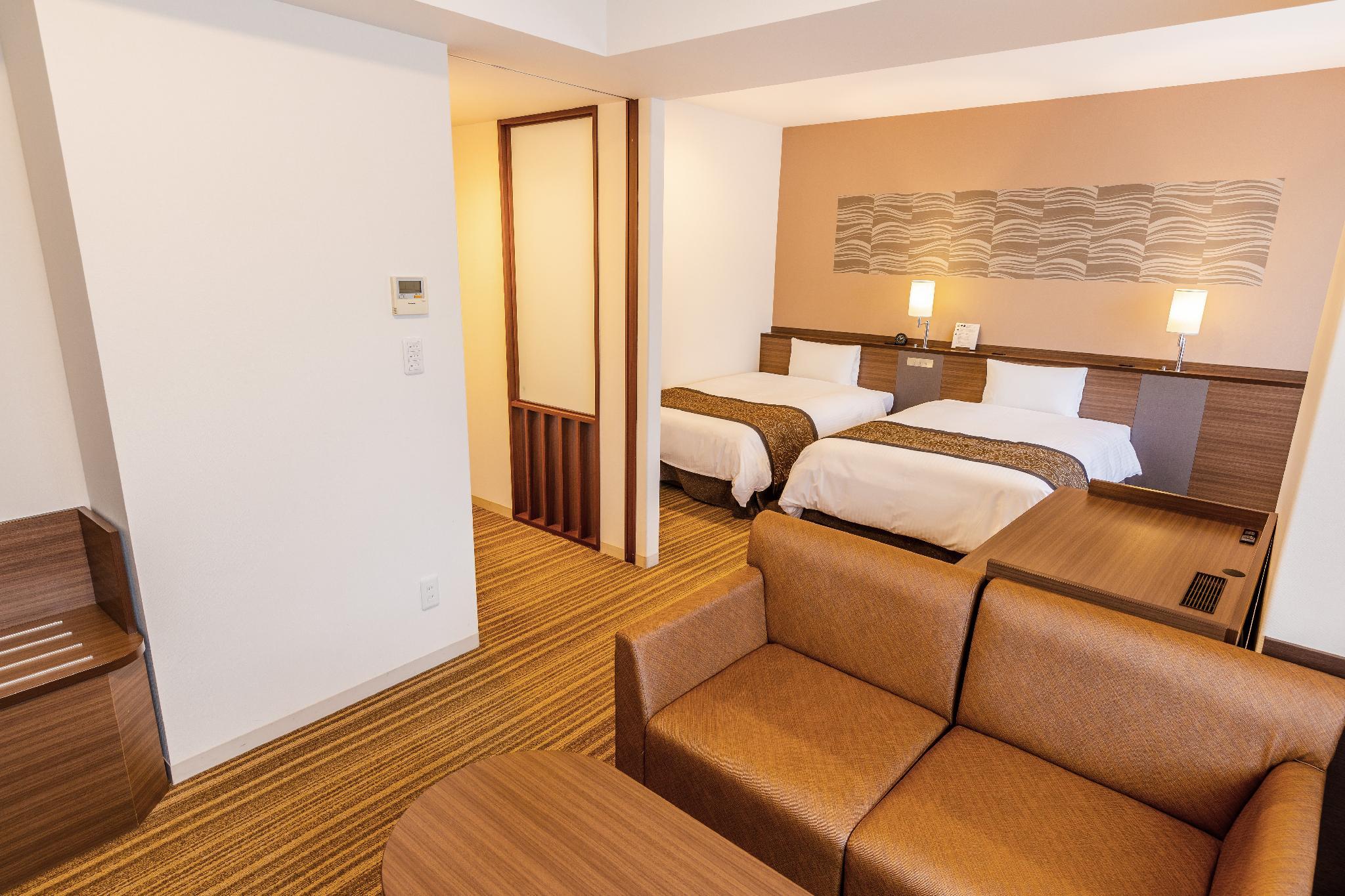 Semi Room, Premium, Triple, Single Bed, 2 Semi Double Beds