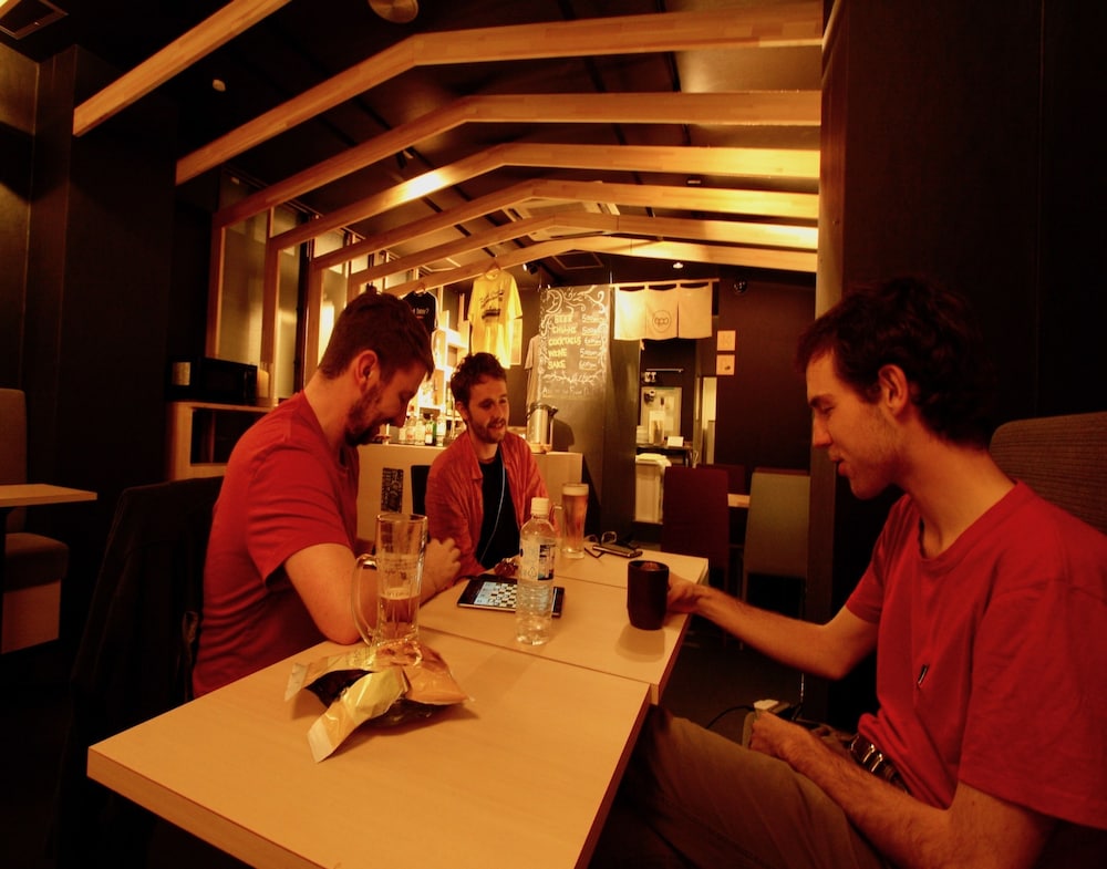 Namba Guesthouse HIVE - Hostel 51/65