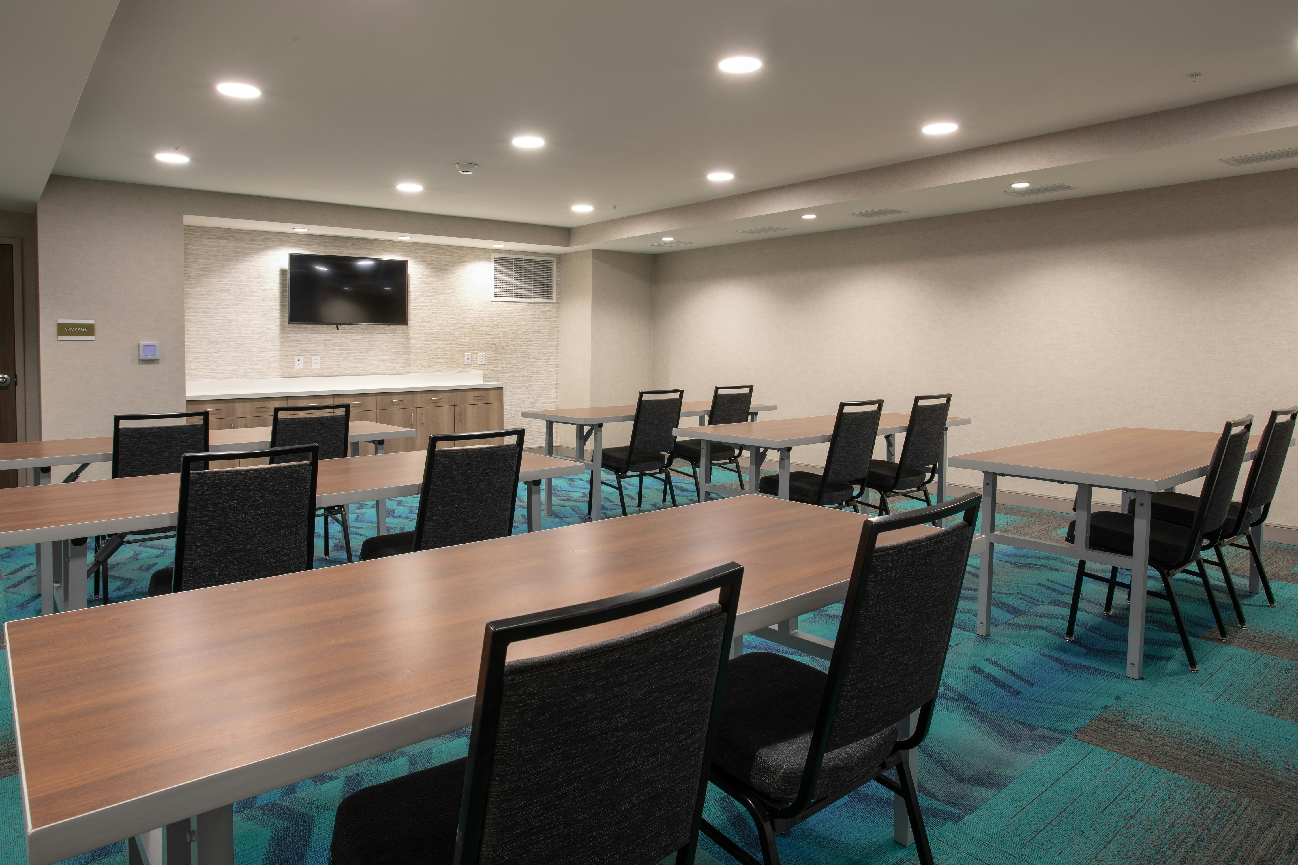 Home2 Suites by Hilton Omaha UN Medical Ctr Area 32/34