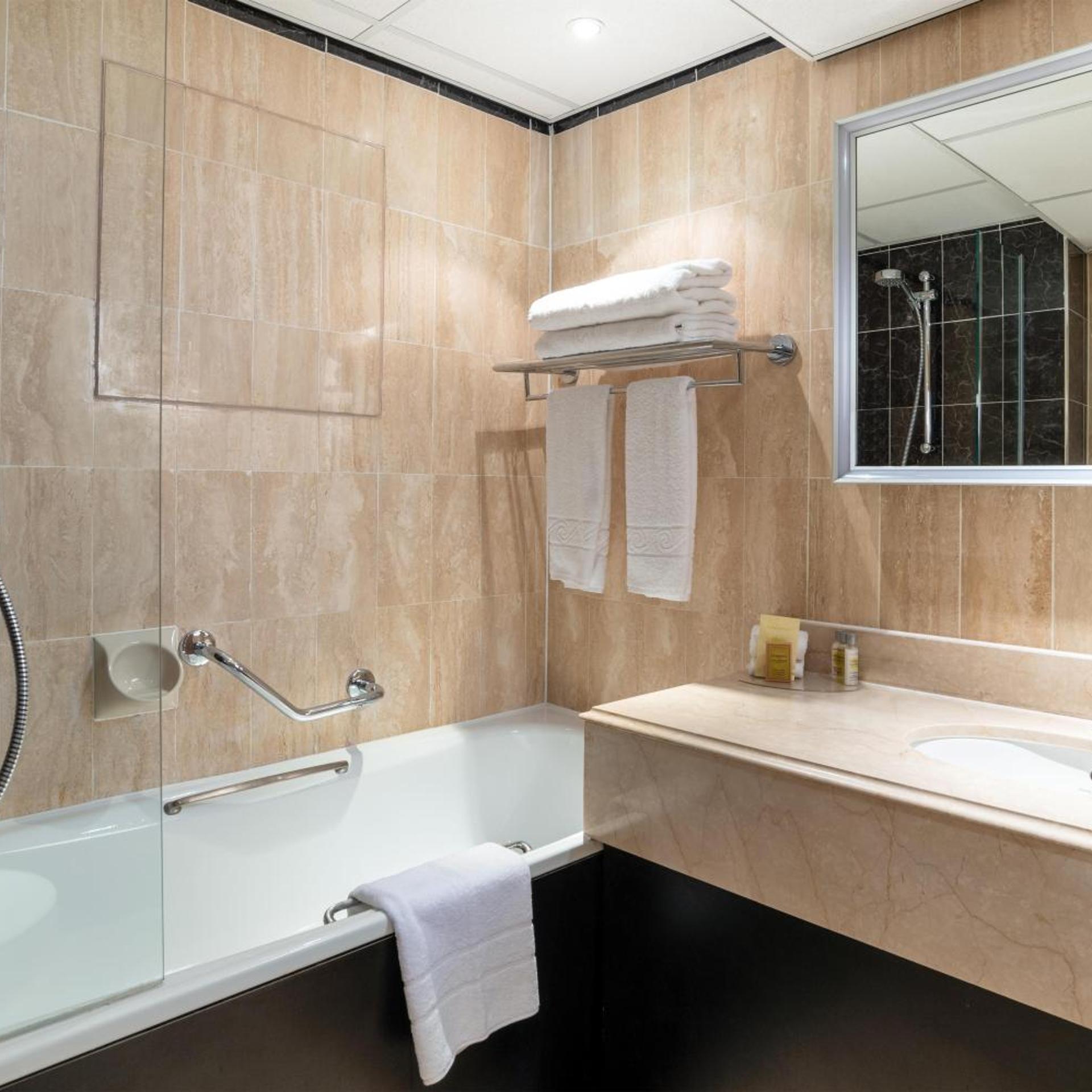 جناح بسرير كينج بغرفة نوم واحدة، Hilton London Olympia 6/6