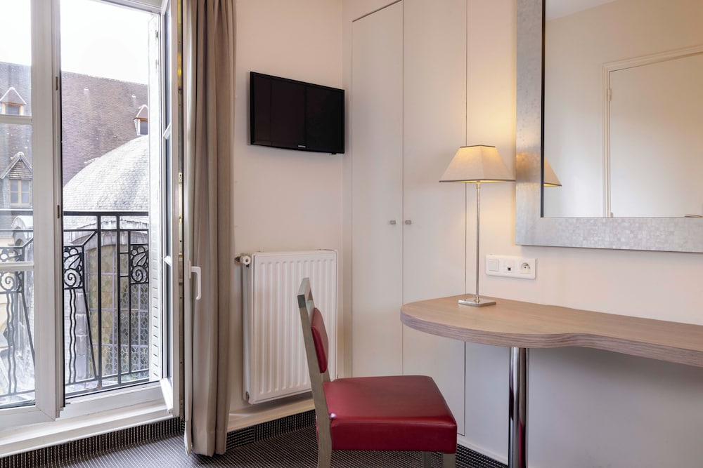 HOTEL SAINT PIERRE 26/50