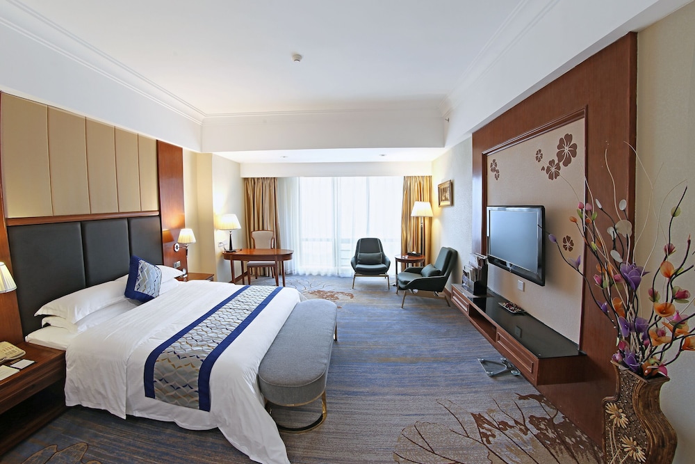 Gladden Hotel Jiangmen 15/61