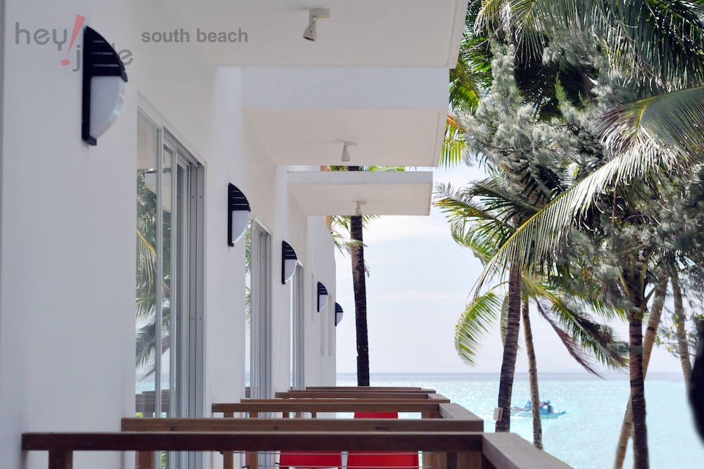 Hey! Jude South Beach 4/50