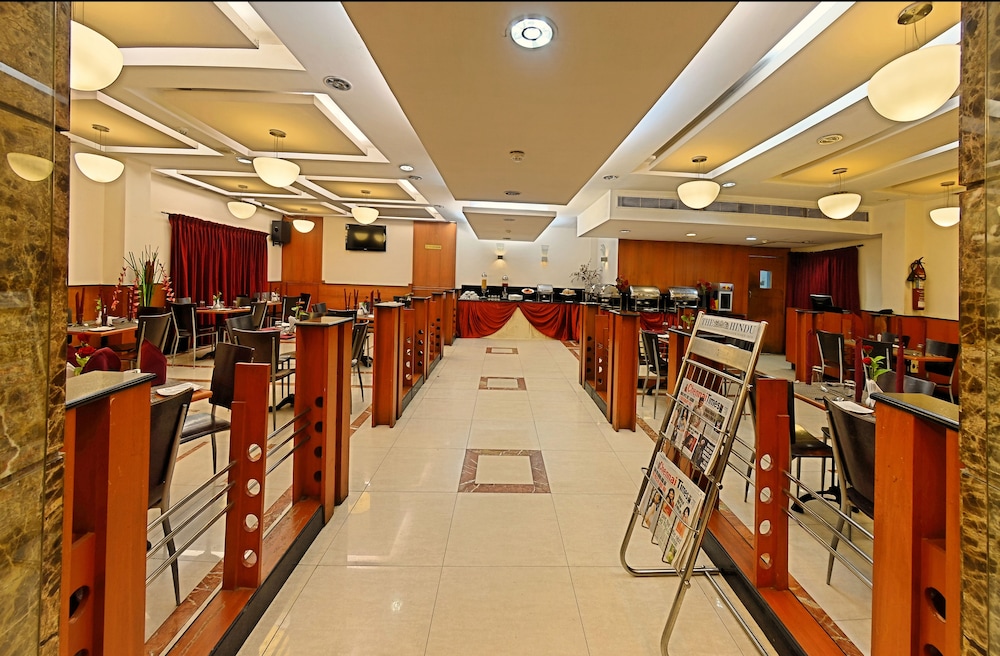 Royal Plaza 42/50
