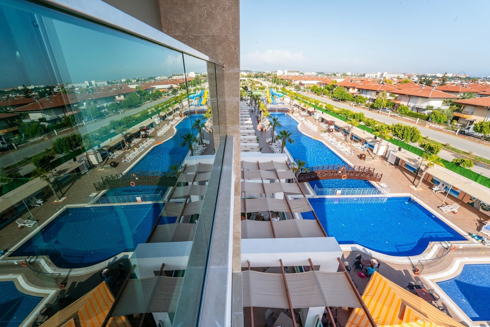Linda Sunny Beach Hotel 37/66