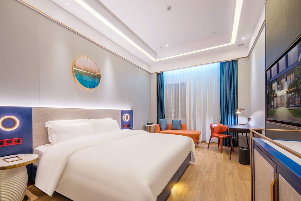 Superior, King Bed