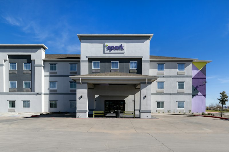 Spark by Hilton Midland South 2/30