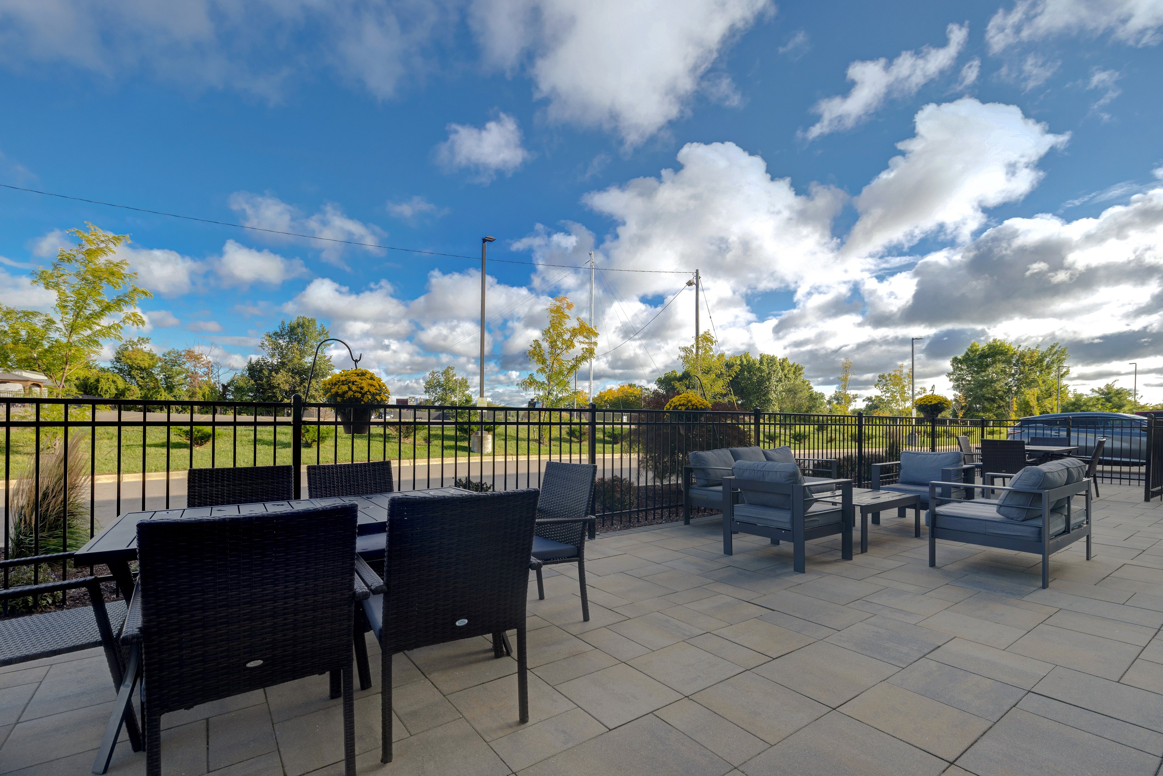 Holiday Inn Express And Suites Grand Rapids South Wyoming 56/73