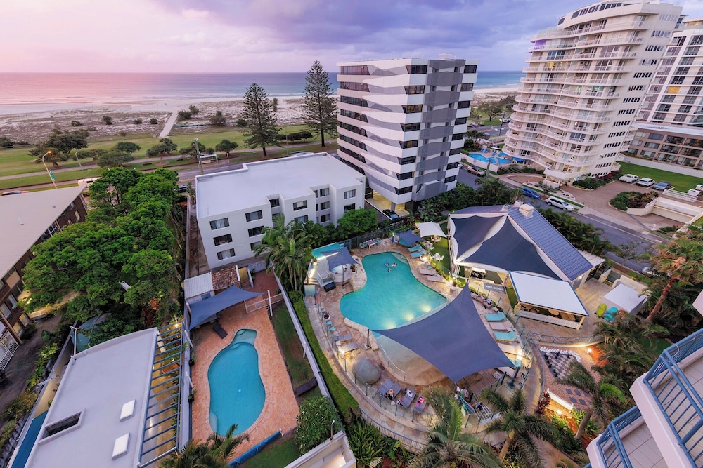 Club Wyndham Kirra, Trademark Collection by Wyndham 32/33