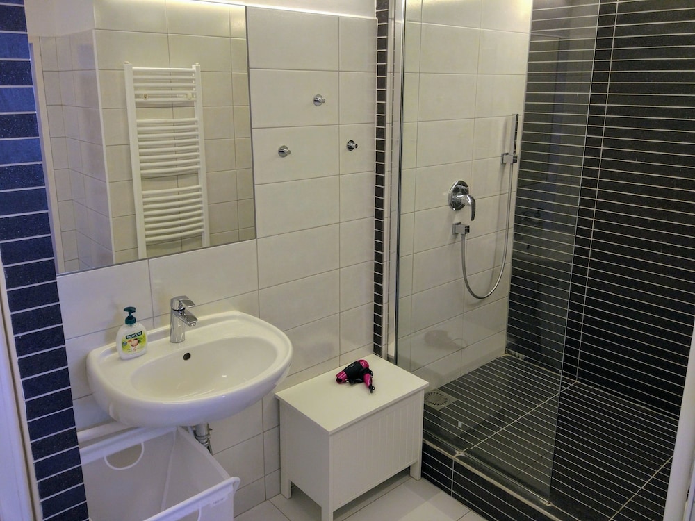 Apartments Tynska 7 47/50