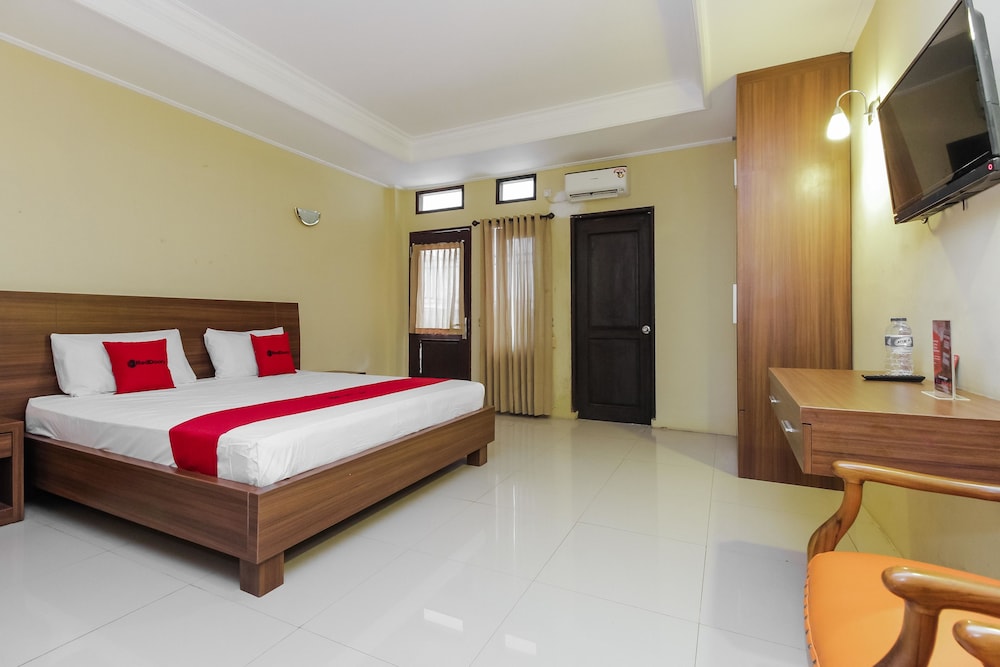 Room, Twin Beds