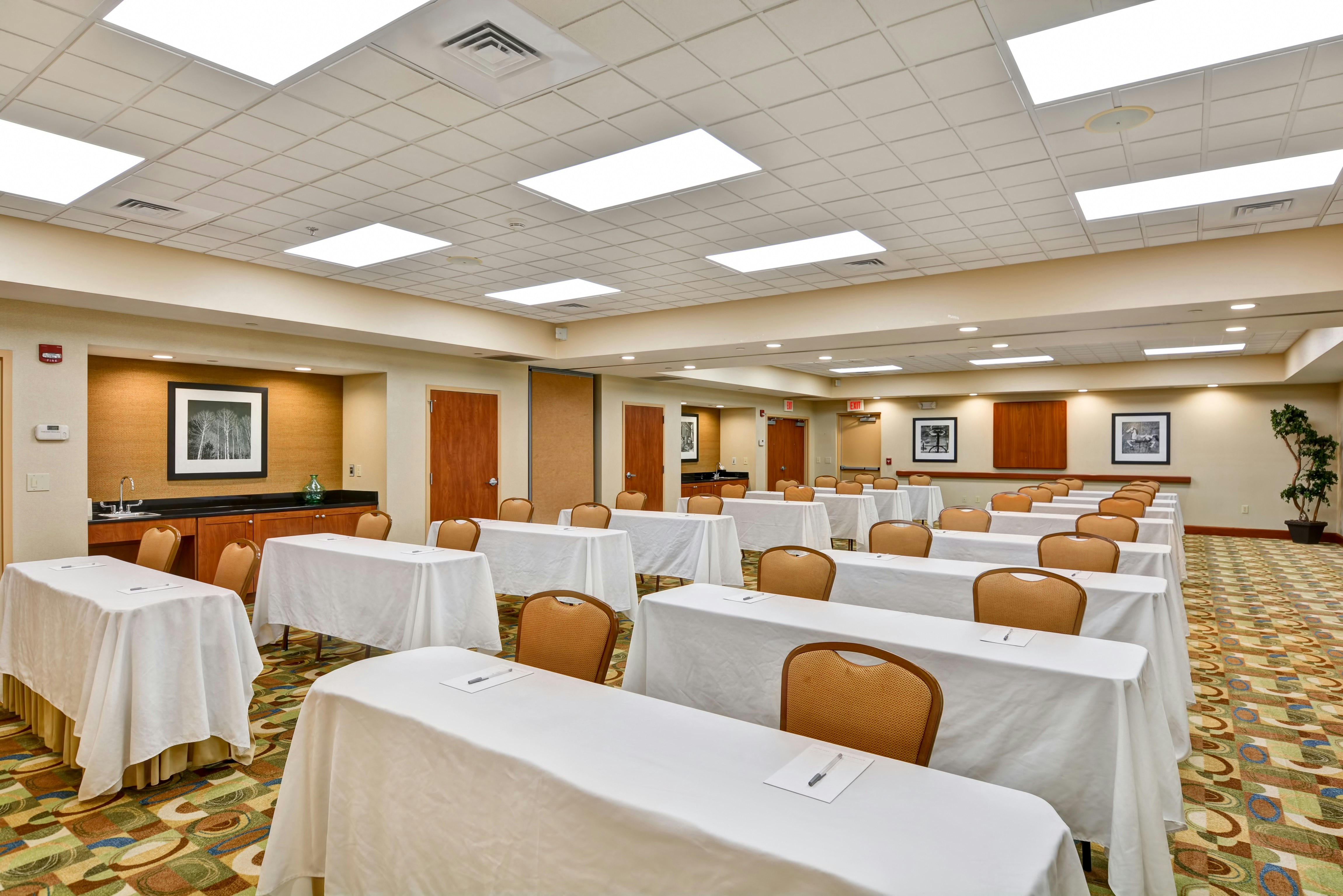 Hampton Inn Hendersonville 39/55