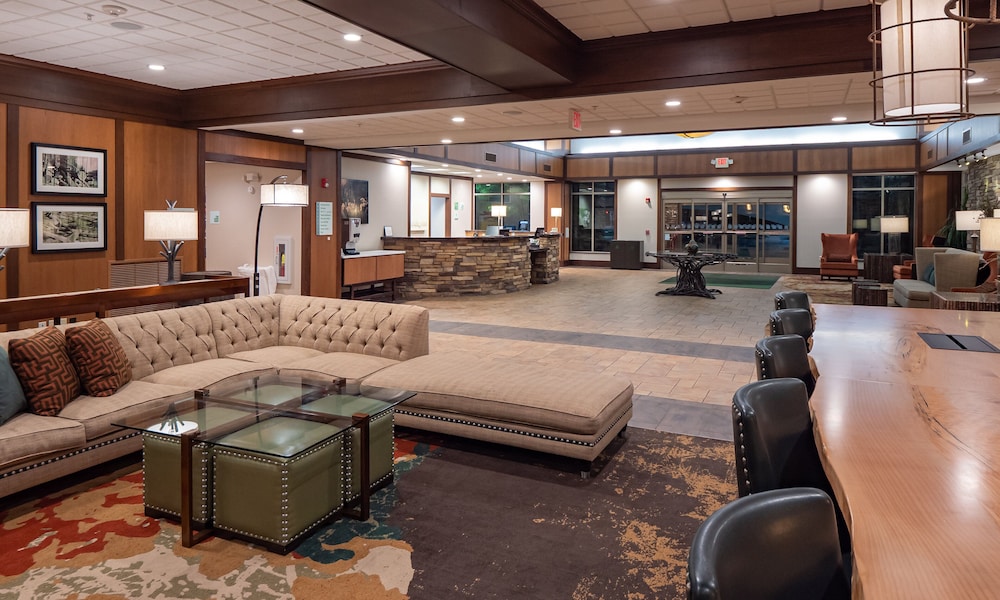Holiday Inn Stevens Point Convention Ctr 42/72