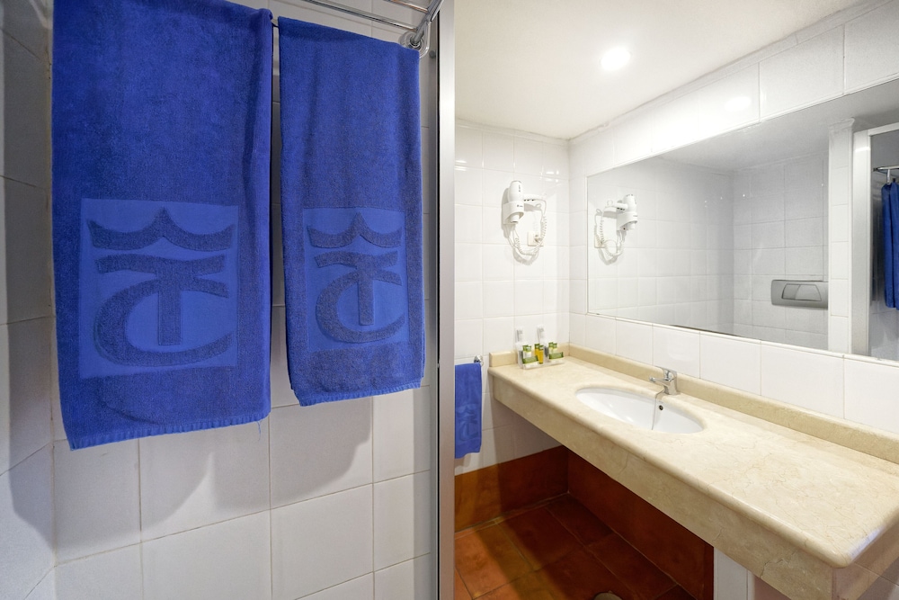 TC Apartamentos Dorotea 44/71