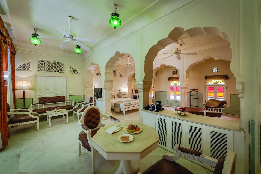 Chomu Palace Hotel 41/50