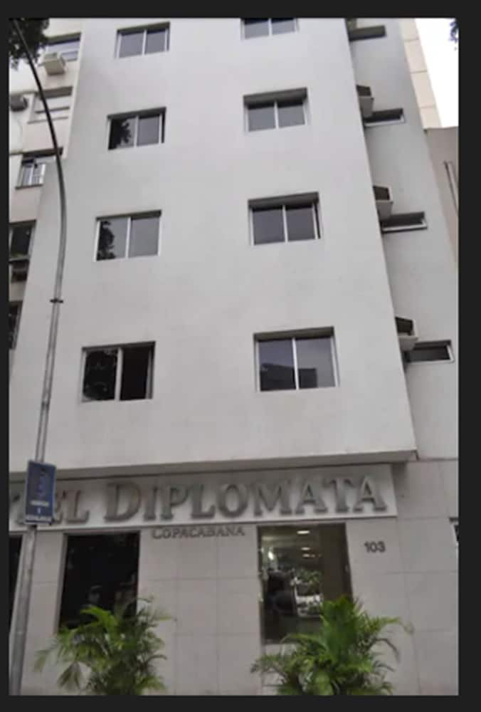 Diplomata Hotel 26/27